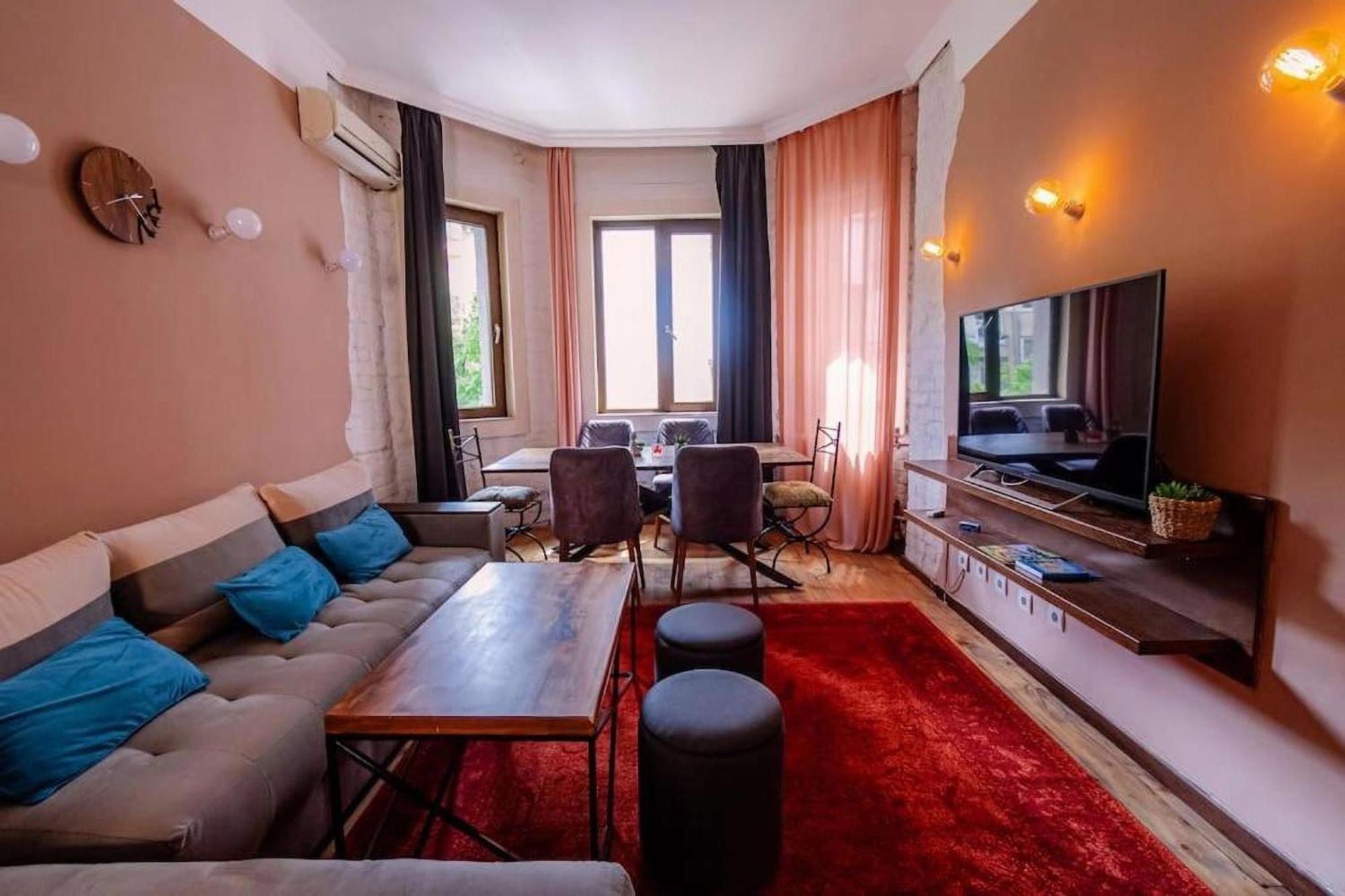 Top Center Relax, Ndk & Vitoshka Str, Free Secured Parking Sofia Exterior photo